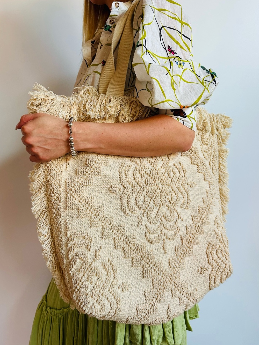 Shiraleah Anthropologie Fringe Cotton Tufted Boho Sienna Tote Bag Beach Travel
